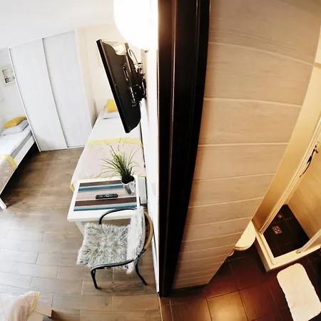 Guest house Gosciniec Santa Maria *