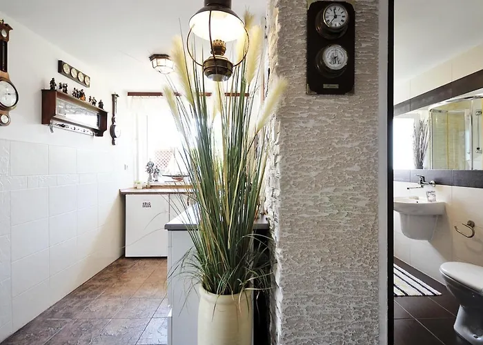 Pensión Gosciniec Santa Maria *