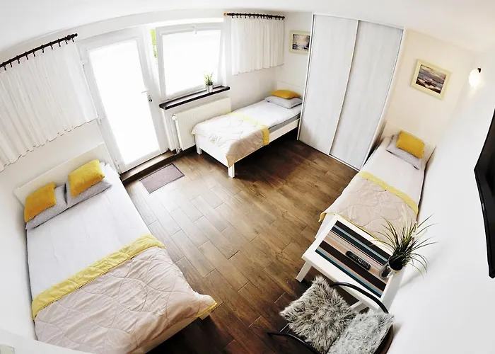 Pensión Gosciniec Santa Maria *