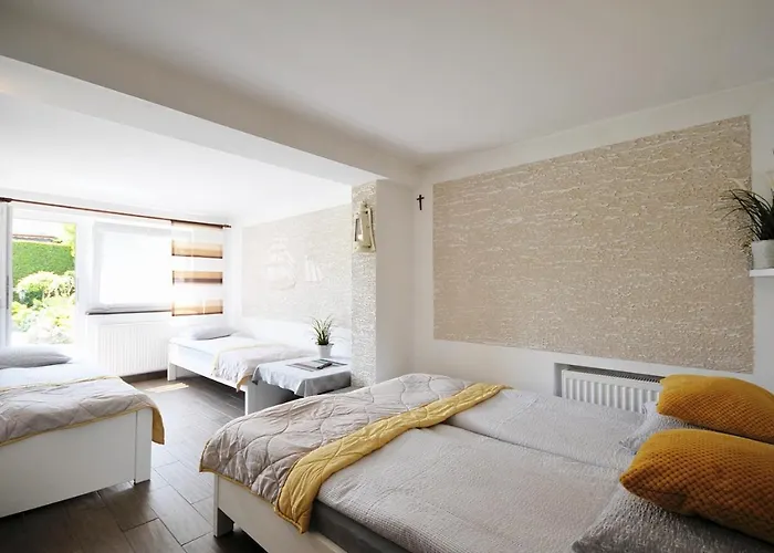 Gosciniec Santa Maria *